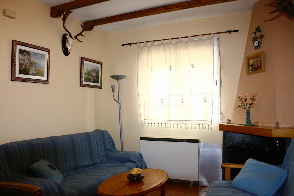 Los Olivos Arroyo Frio Room photo